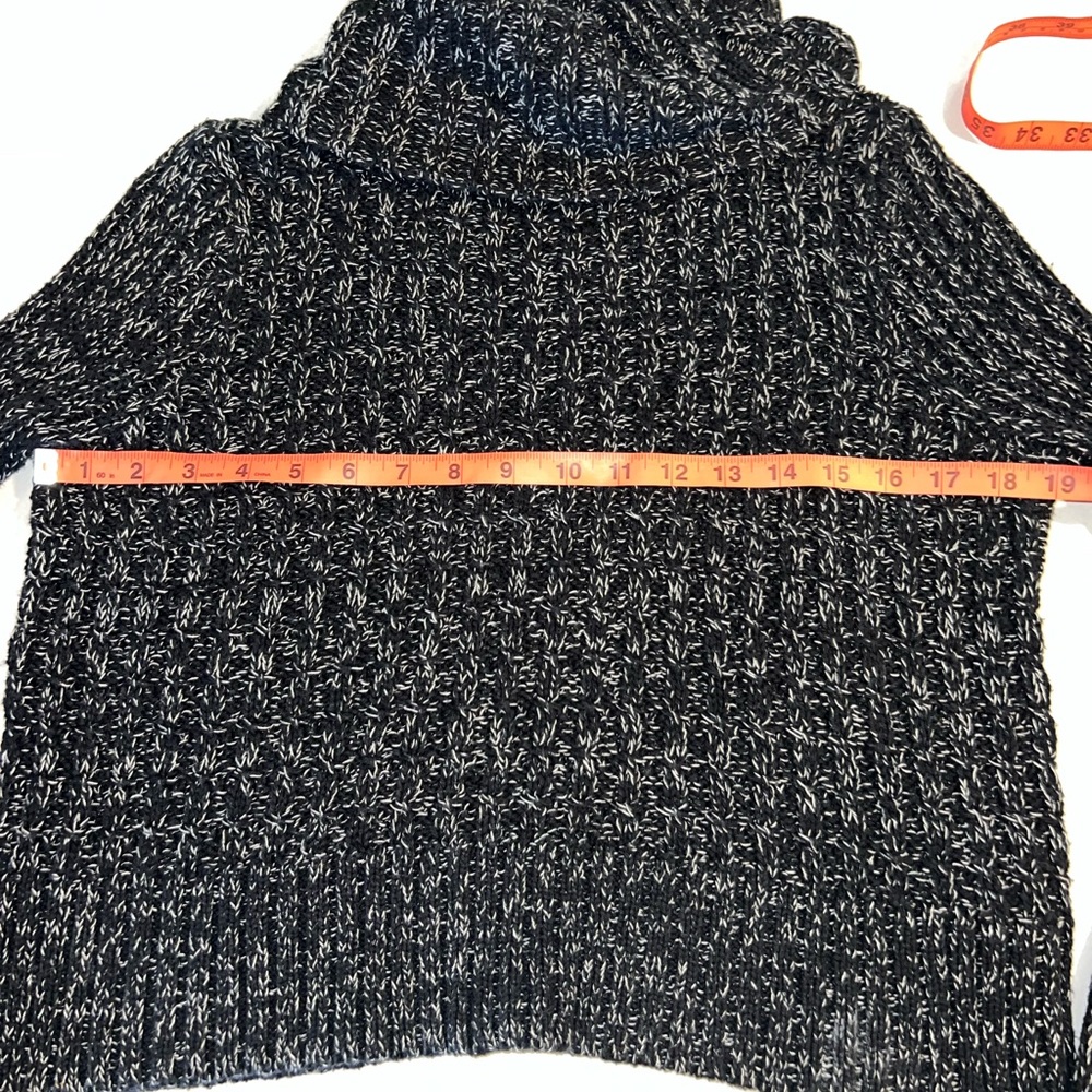 Free People Cropped Sweater Small Turtleneck - Picture 3 of 5